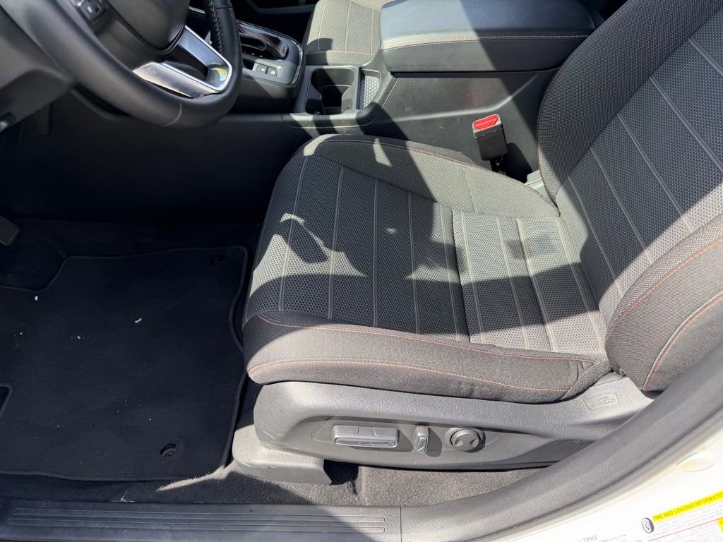Used 2025 Honda CR-V Sport image 24
