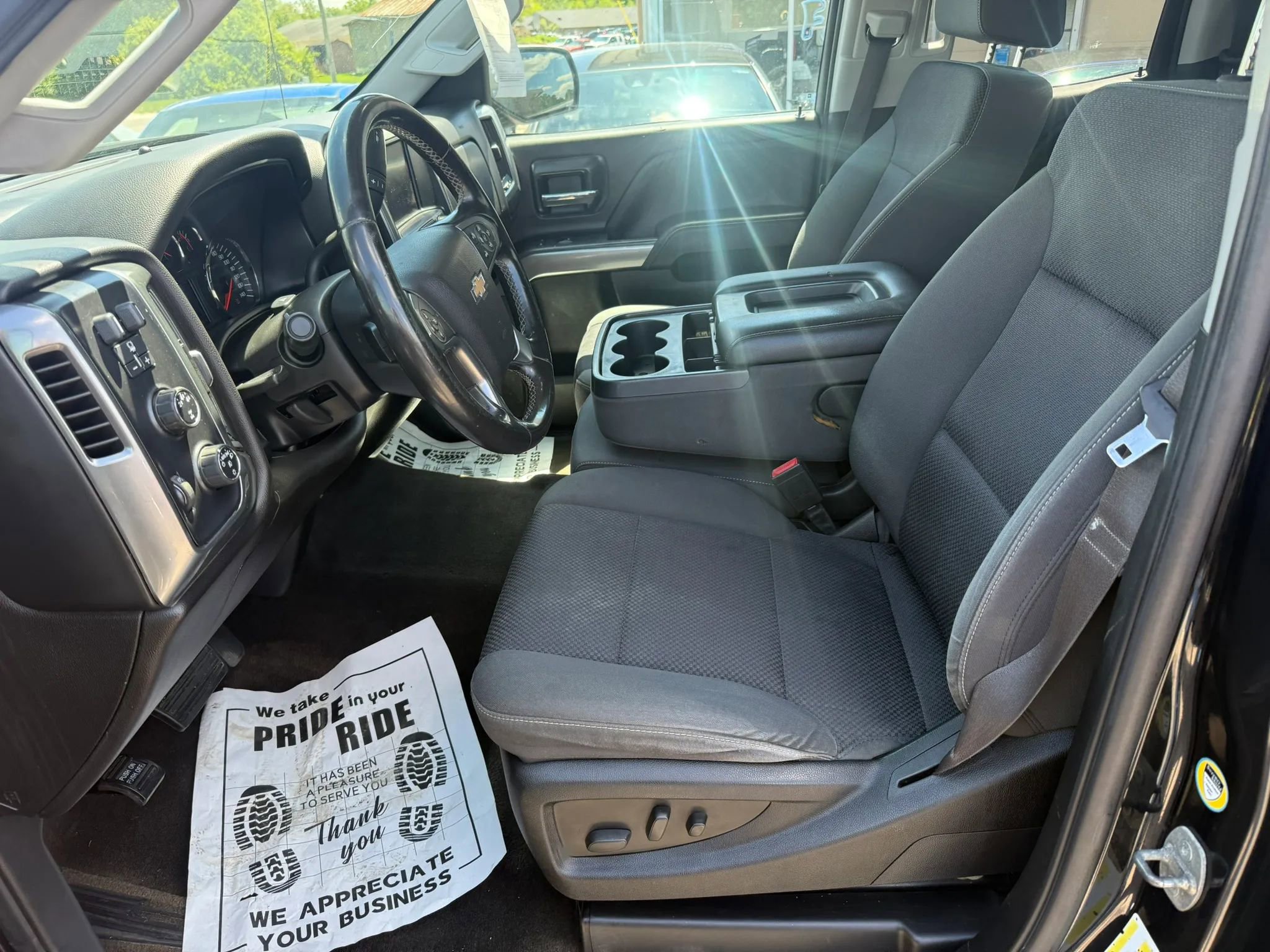 Used 2015 Chevrolet Silverado 2500 LT w/ LT Convenience Package AWD/4WD image 12