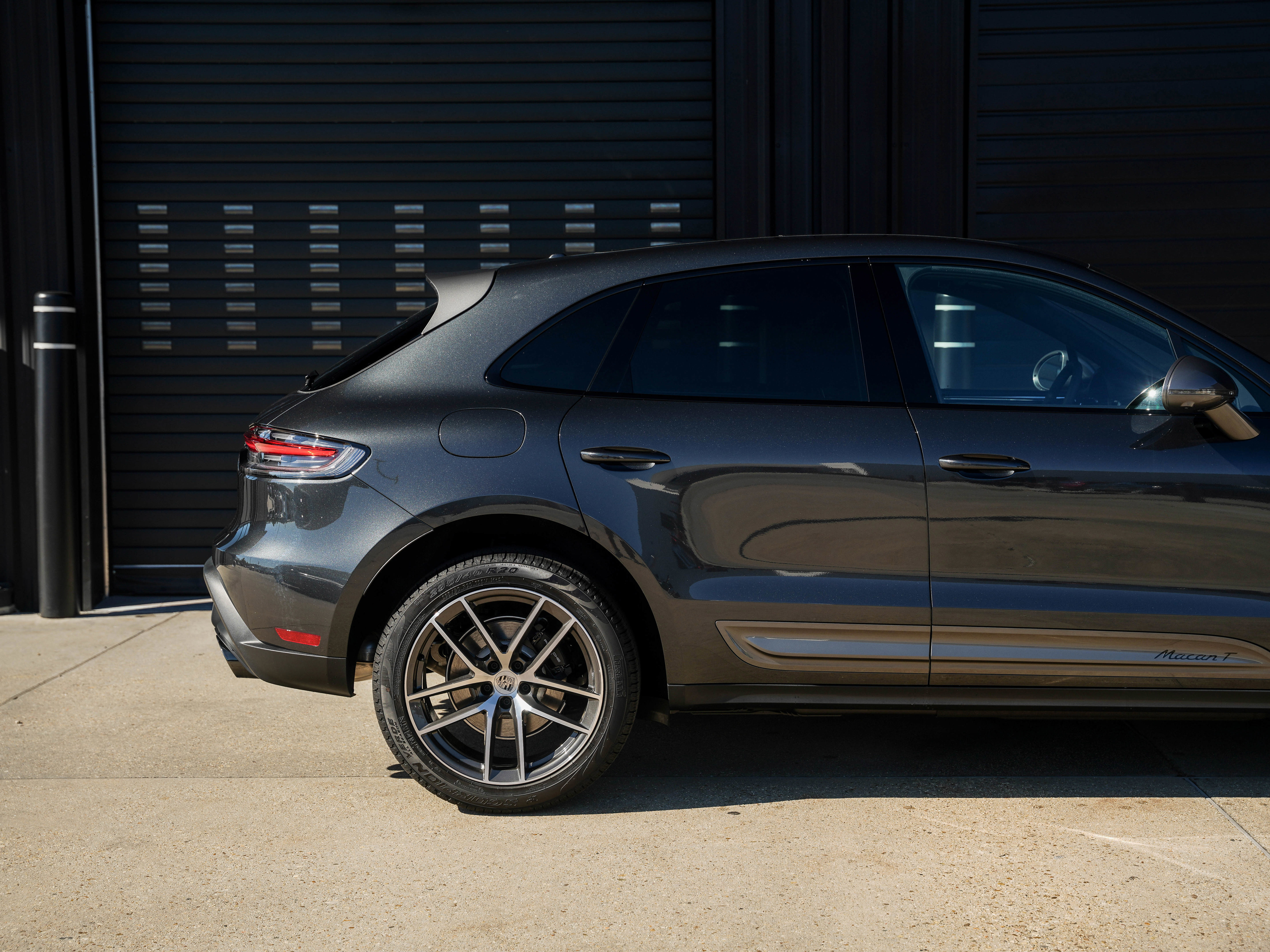 Certified 2026 Porsche Macan Turbo AWD/4WD image 13