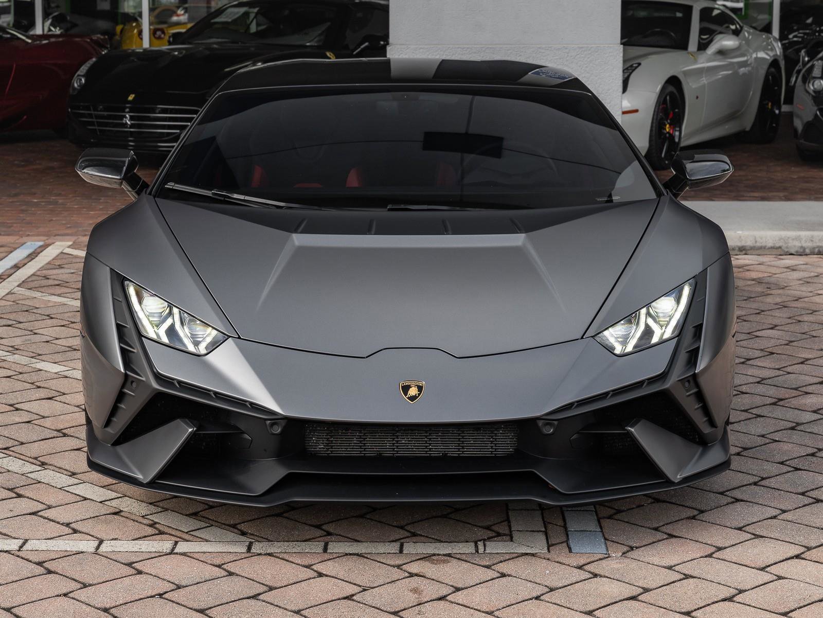 Used 2024 Lamborghini Huracan Tecnica image 16