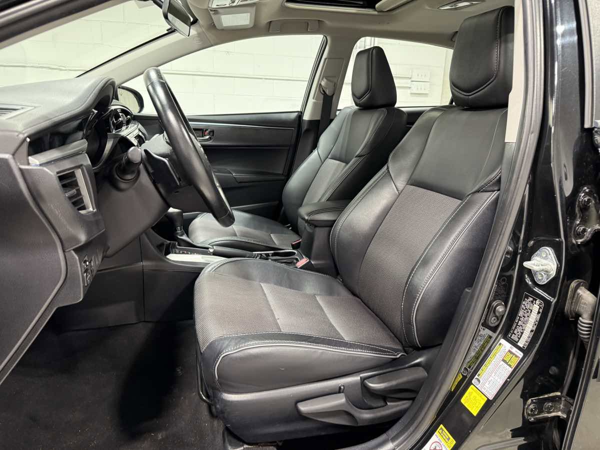 Used 2015 Toyota Corolla S image 13