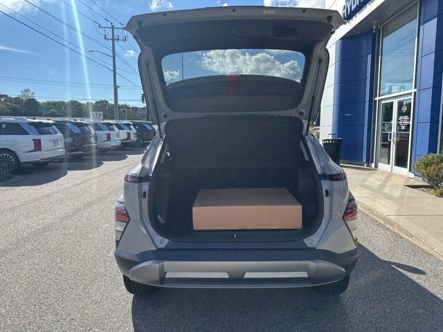 New 2026 Hyundai Kona SEL Premium image 31