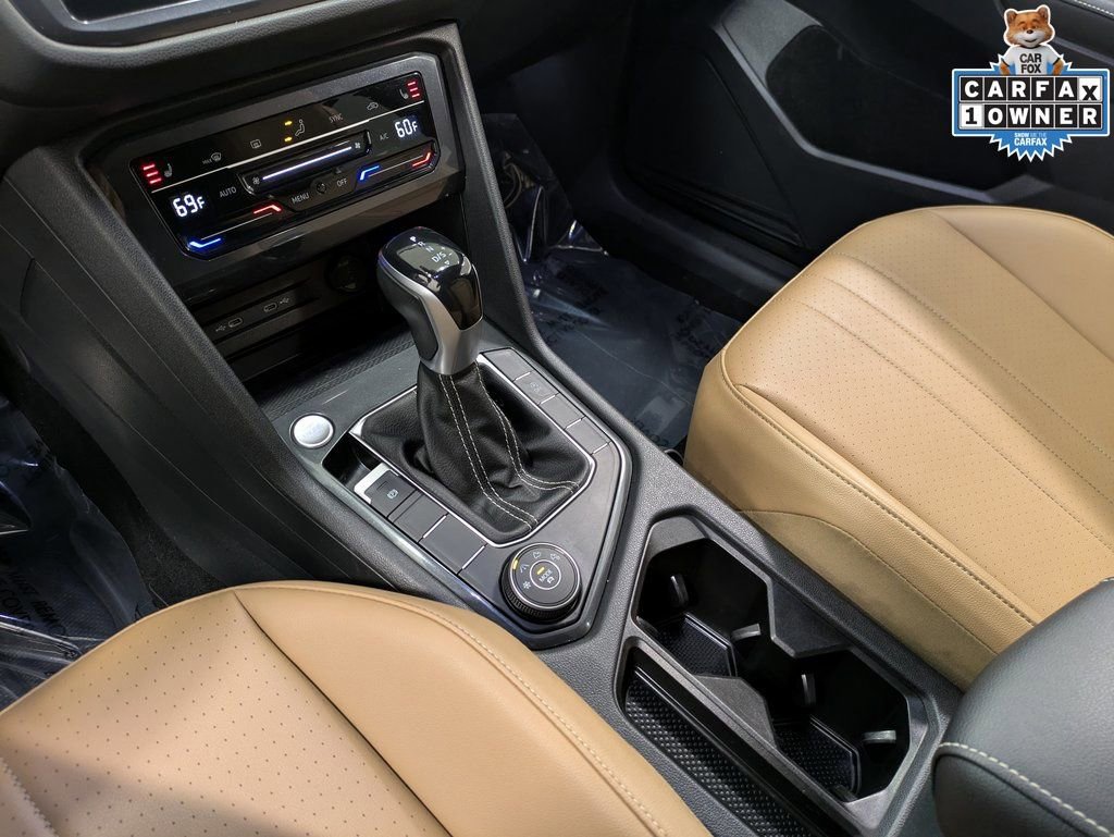 Used 2022 Volkswagen Tiguan SE AWD/4WD image 15