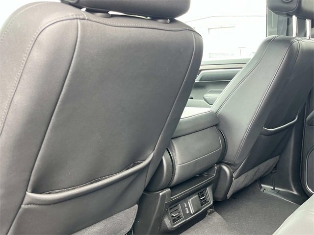 Used 2024 GMC Sierra 1500 SLT image 19
