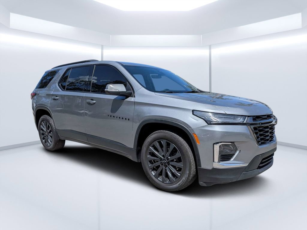 Used 2023 Chevrolet Traverse RS