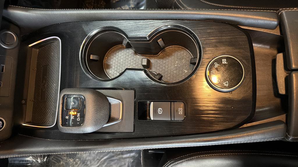 Used 2021 Nissan Rogue Platinum image 26