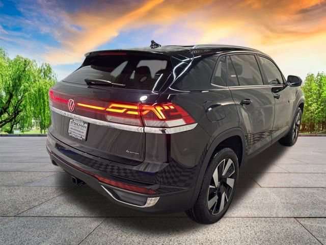 New 2025 Volkswagen Atlas Cross Sport SE image 4