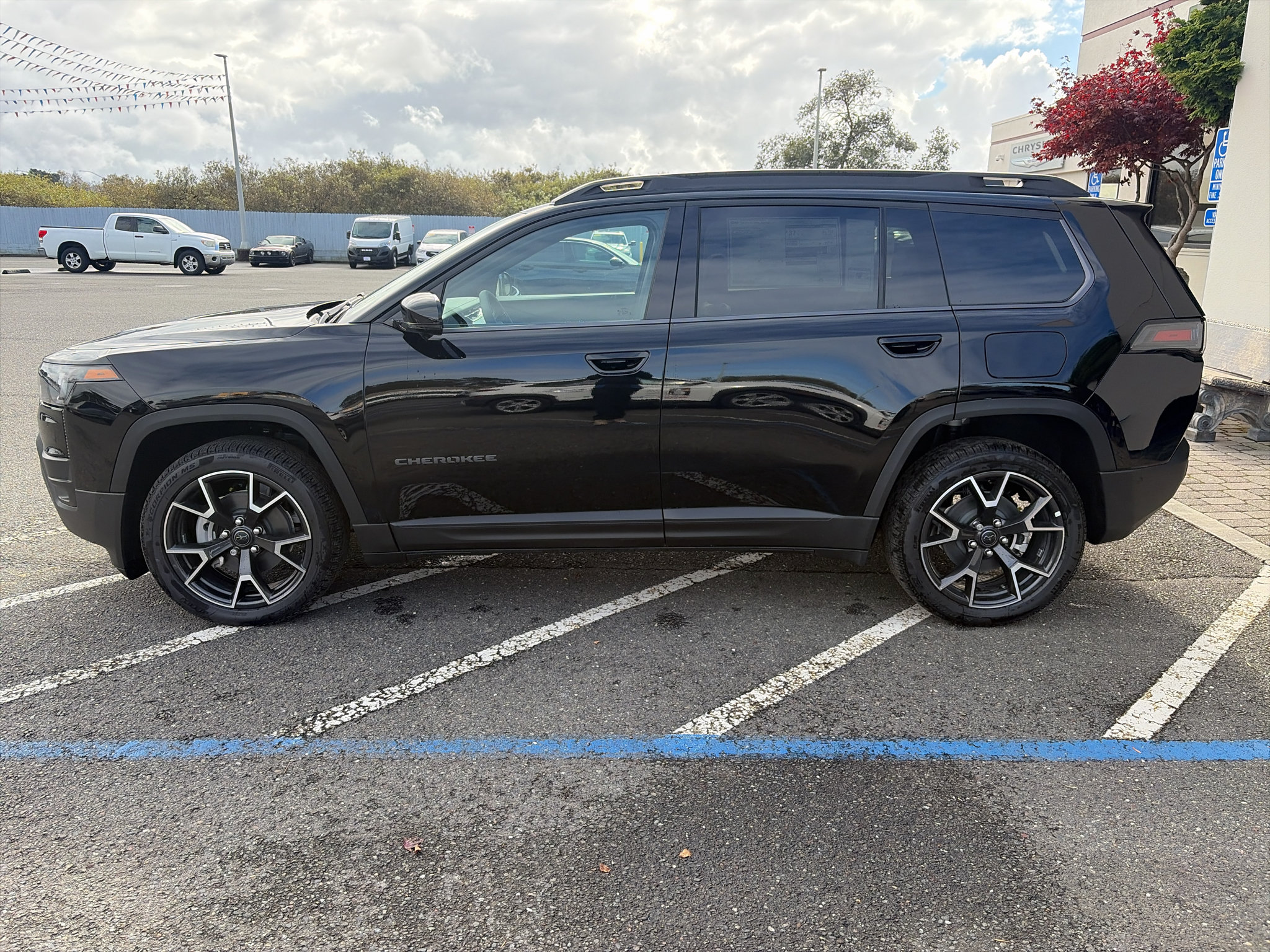 New 2026 Jeep Cherokee Overland AWD/4WD image 2