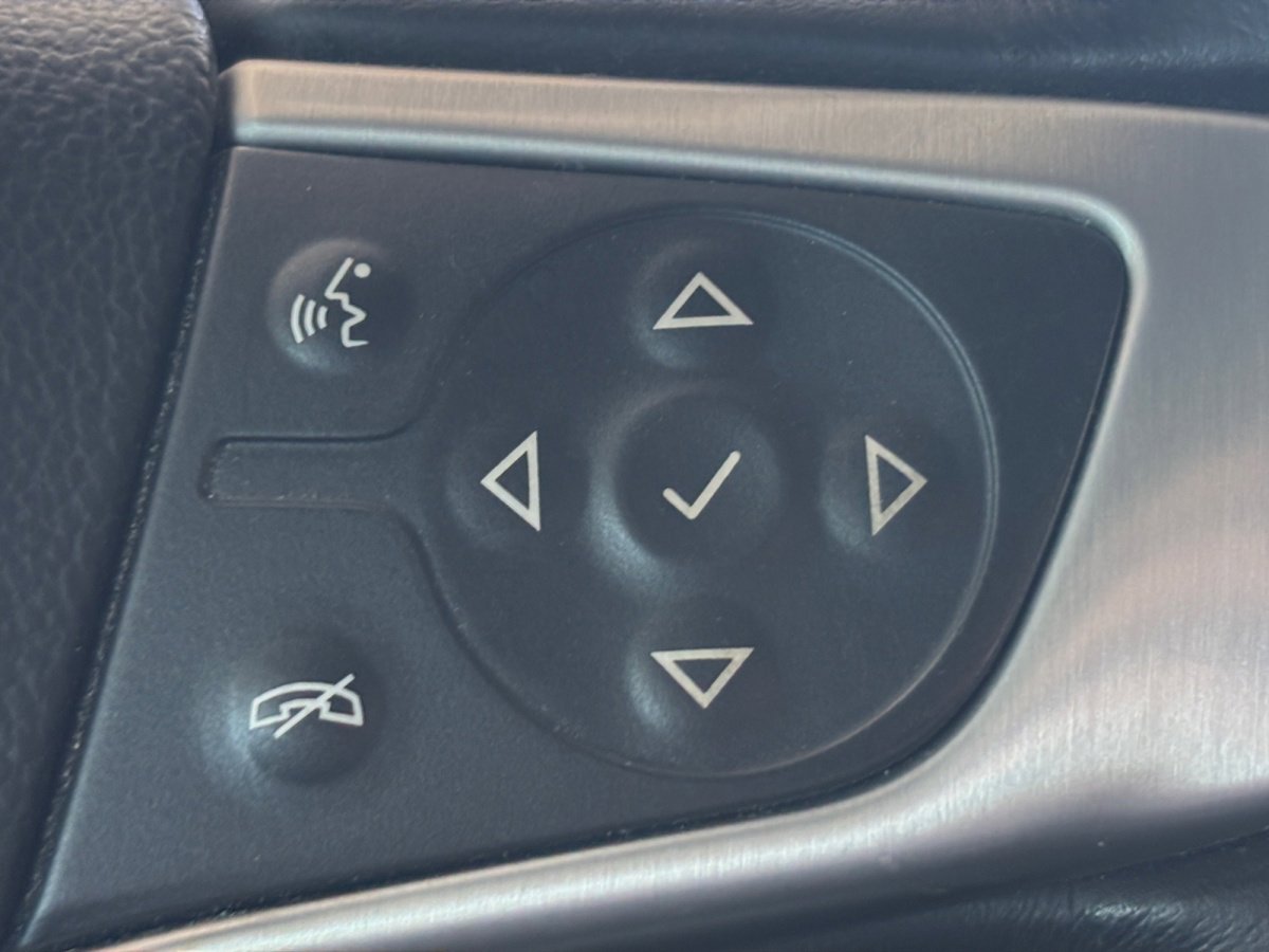 Used 2015 GMC Sierra 2500 SLT image 13