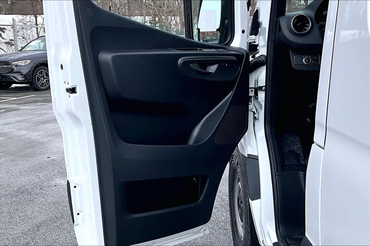 New 2026 Mercedes-Benz Sprinter 2500 image 11