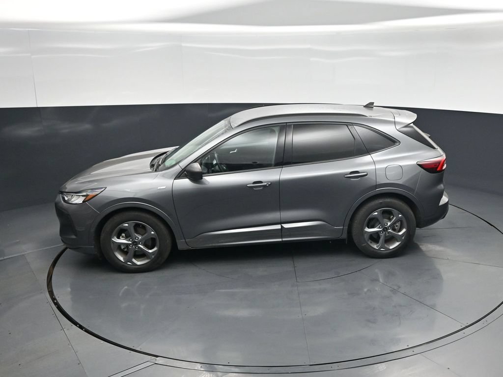 Certified 2023 Ford Escape ST-Line w/ Tech Pack #1 FWD image 45