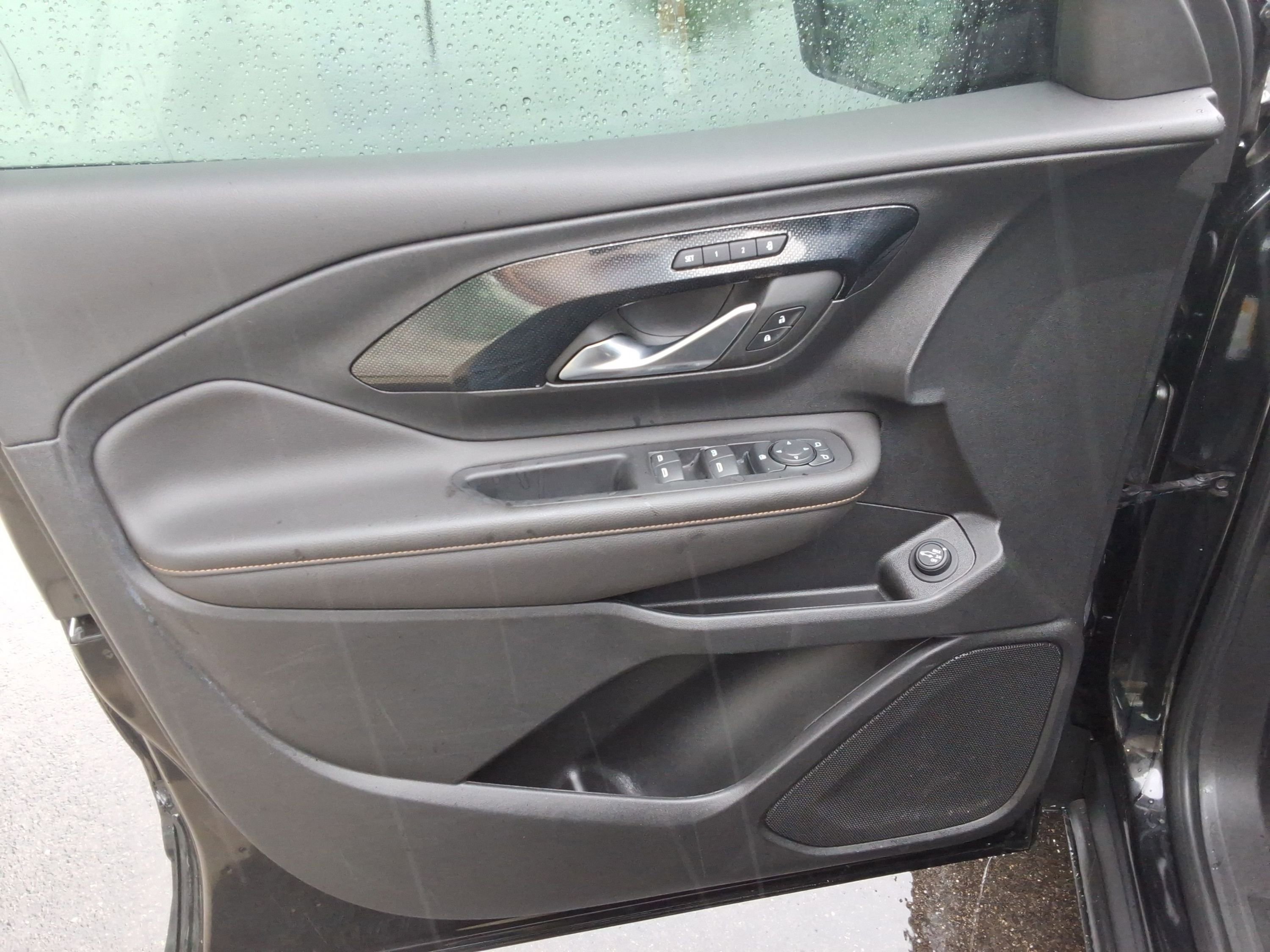 Used 2022 GMC Terrain AT4 w/ LPO, Floor Liner Package image 17