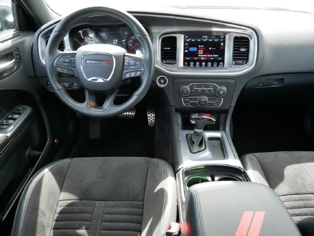 Used 2017 Dodge Charger R/T RWD image 13
