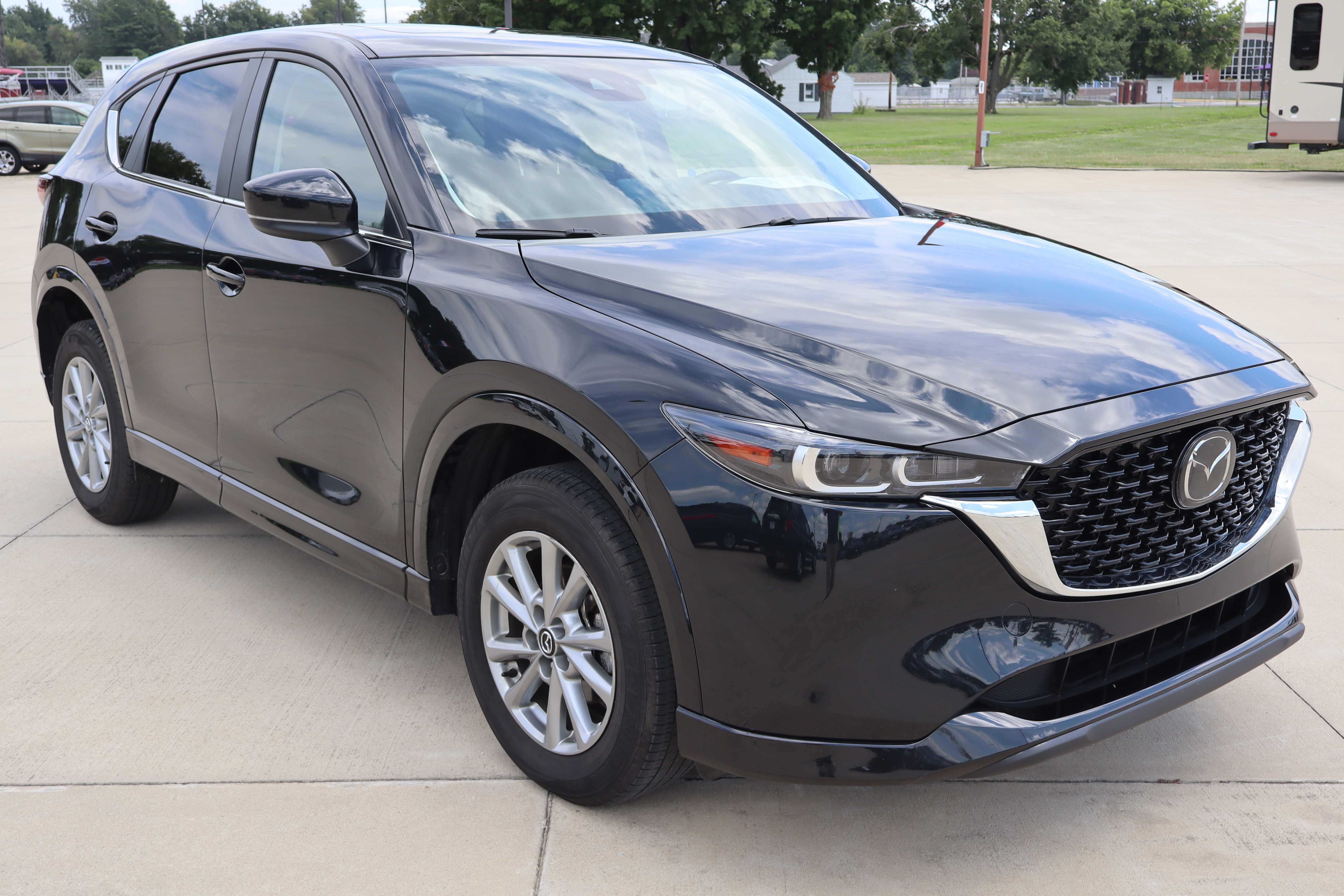 Used 2025 MAZDA CX-5 AWD 2.5 S w/ Preferred Package image 3