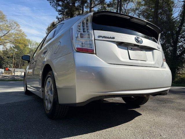 Used 2010 Toyota Prius One image 3