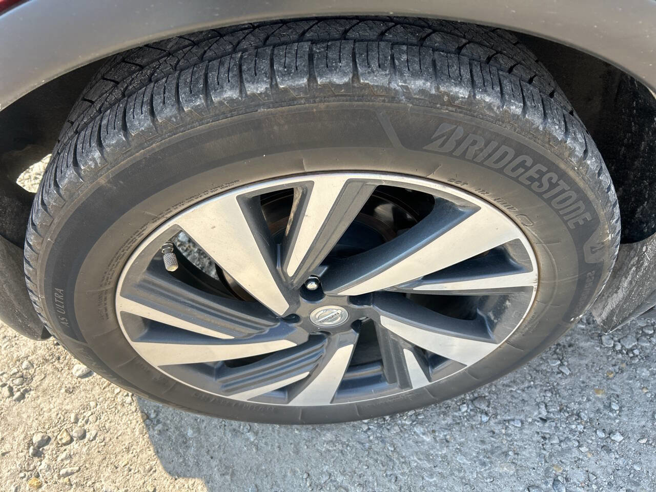 Used 2015 Nissan Murano Platinum w/ Platinum Technology Package image 11