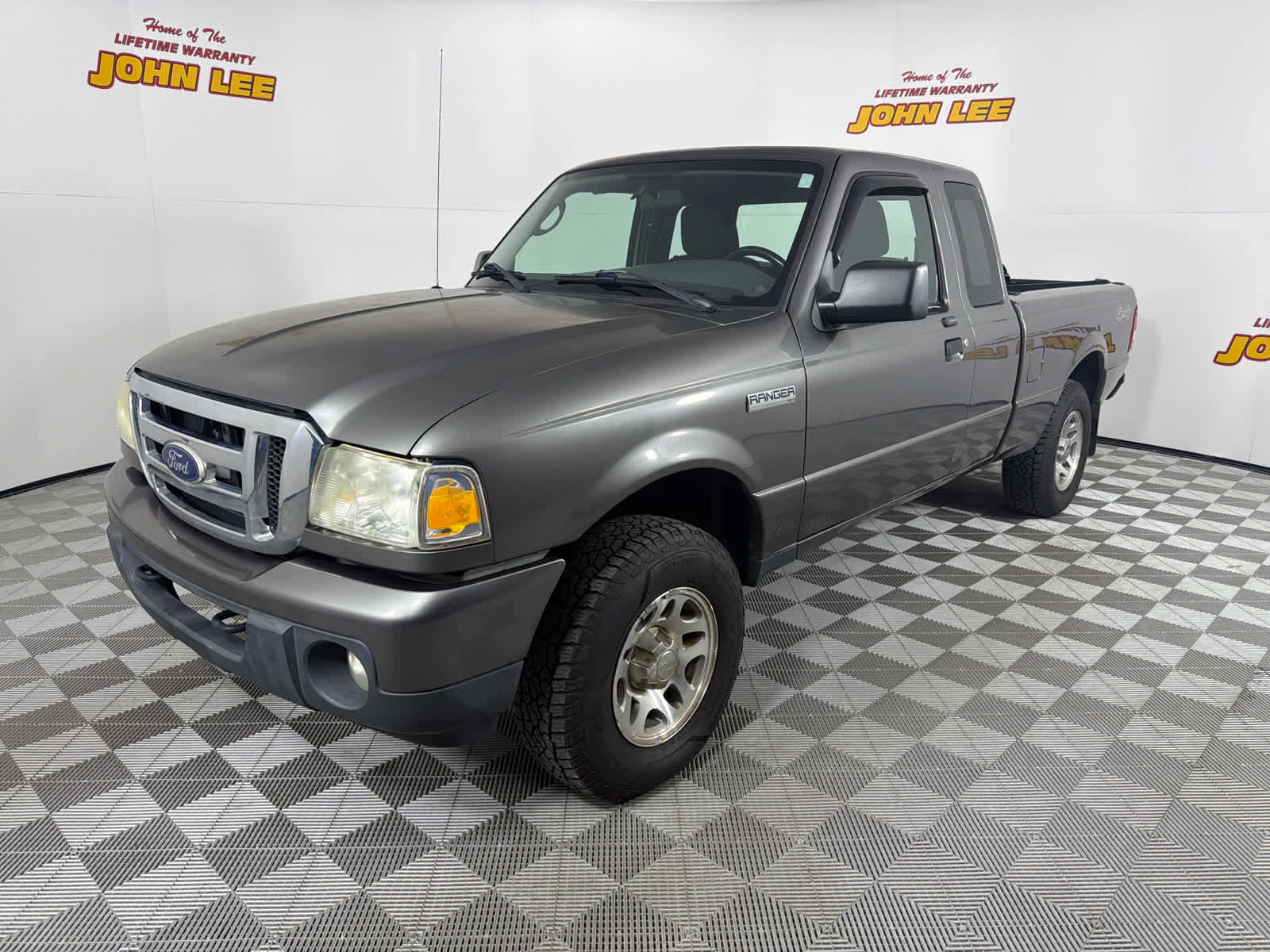 Used 2011 Ford Ranger XLT image 1