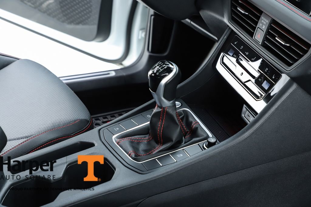 Used 2025 Volkswagen Jetta GLI Autobahn FWD image 70