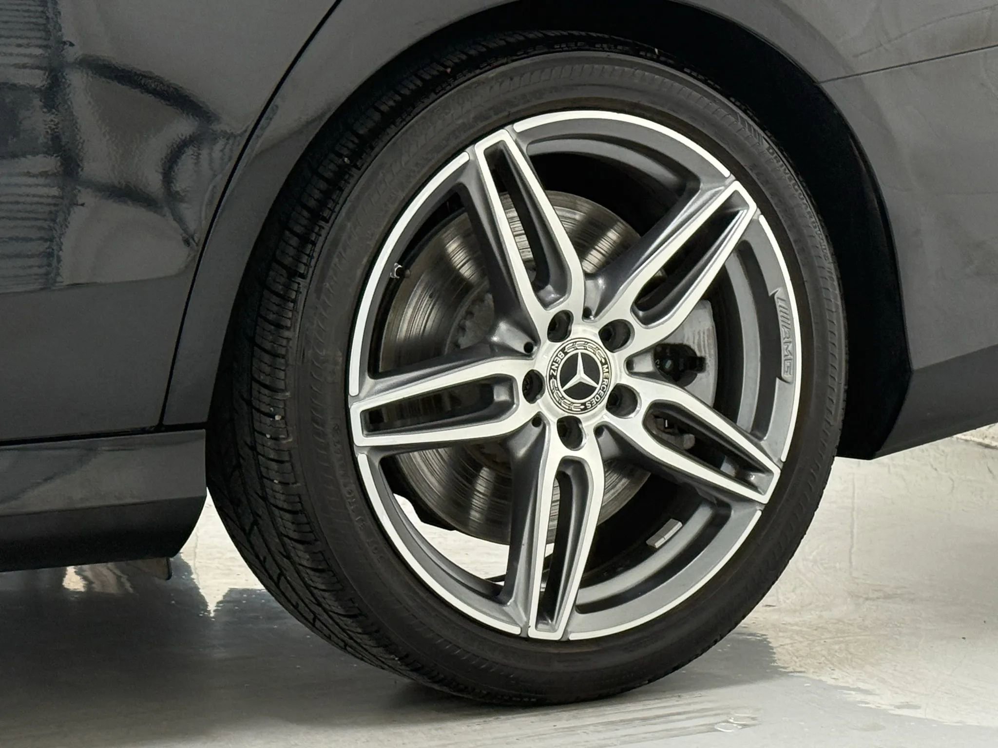 Used 2020 Mercedes-Benz E 450 4MATIC Wagon image 46