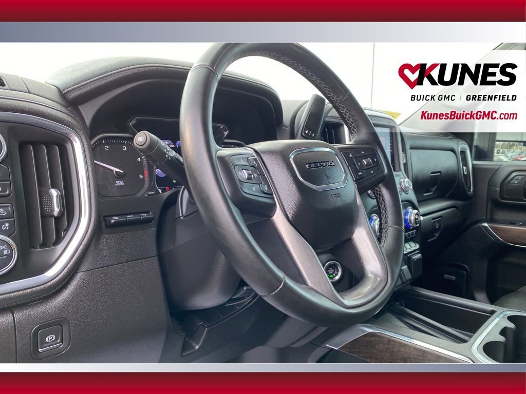 Used 2023 GMC Sierra 3500 Denali w/ Denali Black Diamond Edition image 12