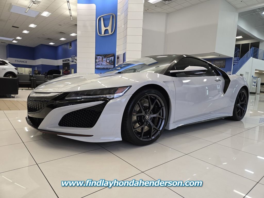 Used 2017 Acura NSX image 2