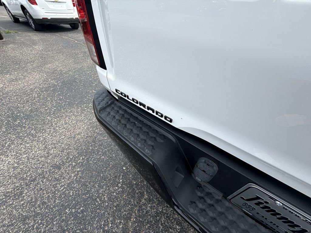 Certified 2023 Chevrolet Colorado Trail Boss w/ Advanced Trailering Package AWD/4WD image 39