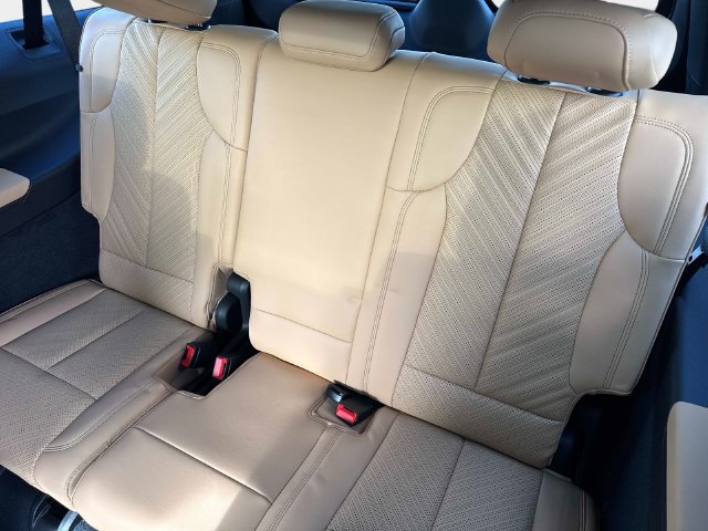 New 2026 Cadillac Escalade IQL Sport 2 w/ LPO, ONYX Package AWD/4WD image 11