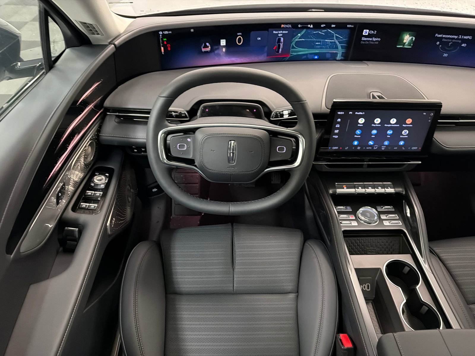 New 2026 Lincoln Nautilus Reserve image 21