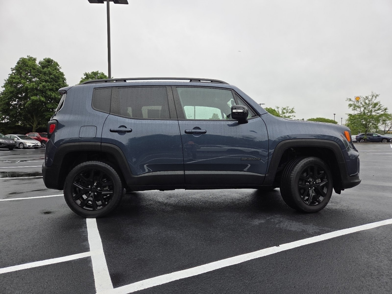 Used 2022 Jeep Renegade Altitude w/ Convenience Group AWD/4WD image 22