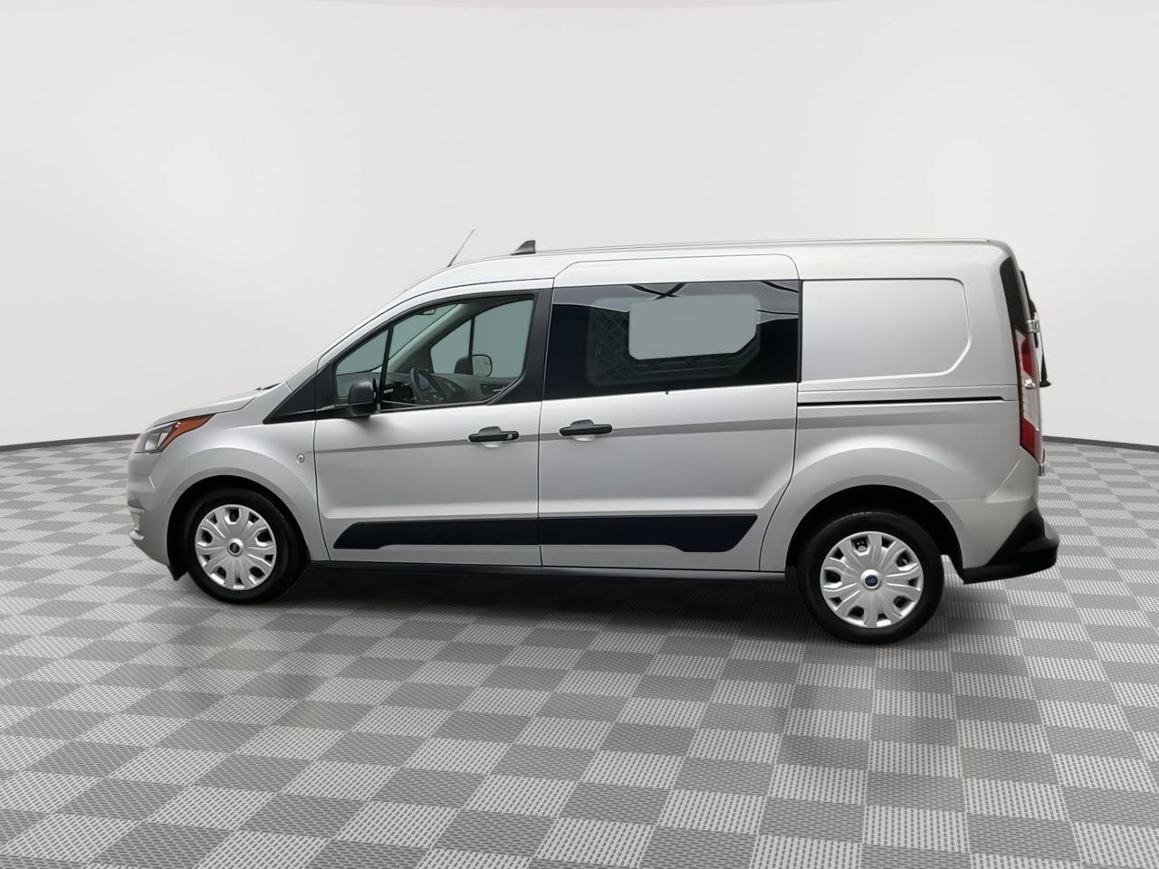 Used 2022 Ford Transit Connect XLT FWD image 29