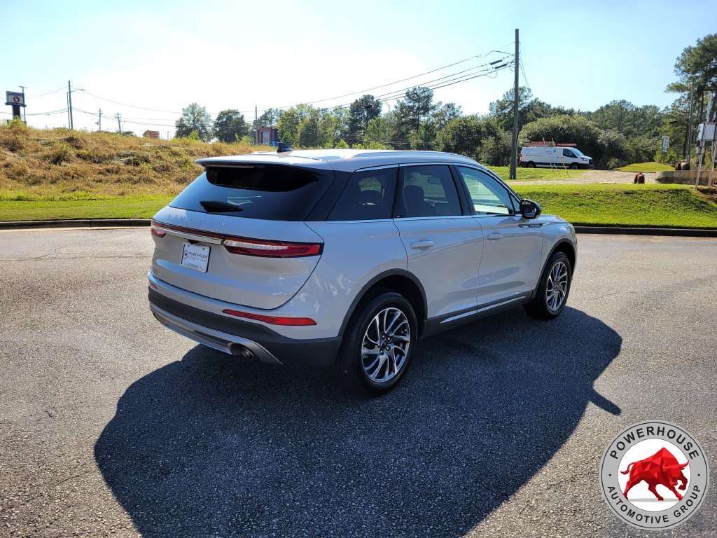 Used 2022 Lincoln Corsair FWD w/ Equipment Group 101A image 6