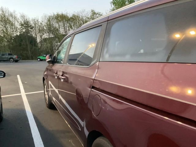 Used 2016 Kia Sedona LX w/ Option Group 020 image 9