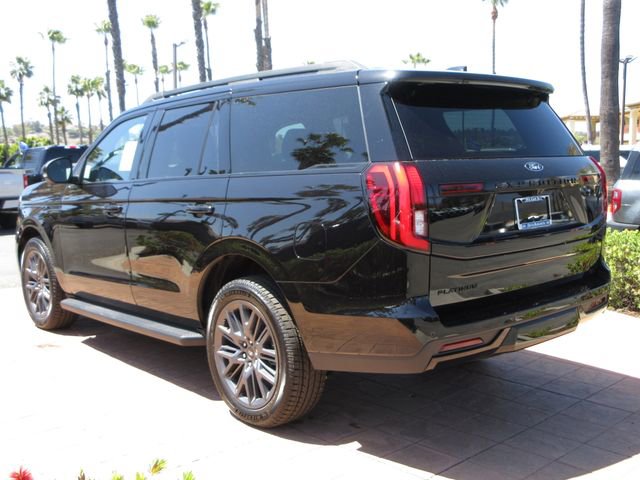 New 2026 Ford Expedition Platinum w/ Stealth Appearance Package AWD/4WD image 2