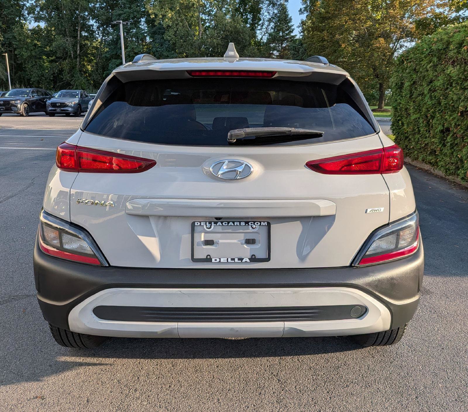 Used 2022 Hyundai Kona SEL w/ Convenience Package AWD/4WD image 9