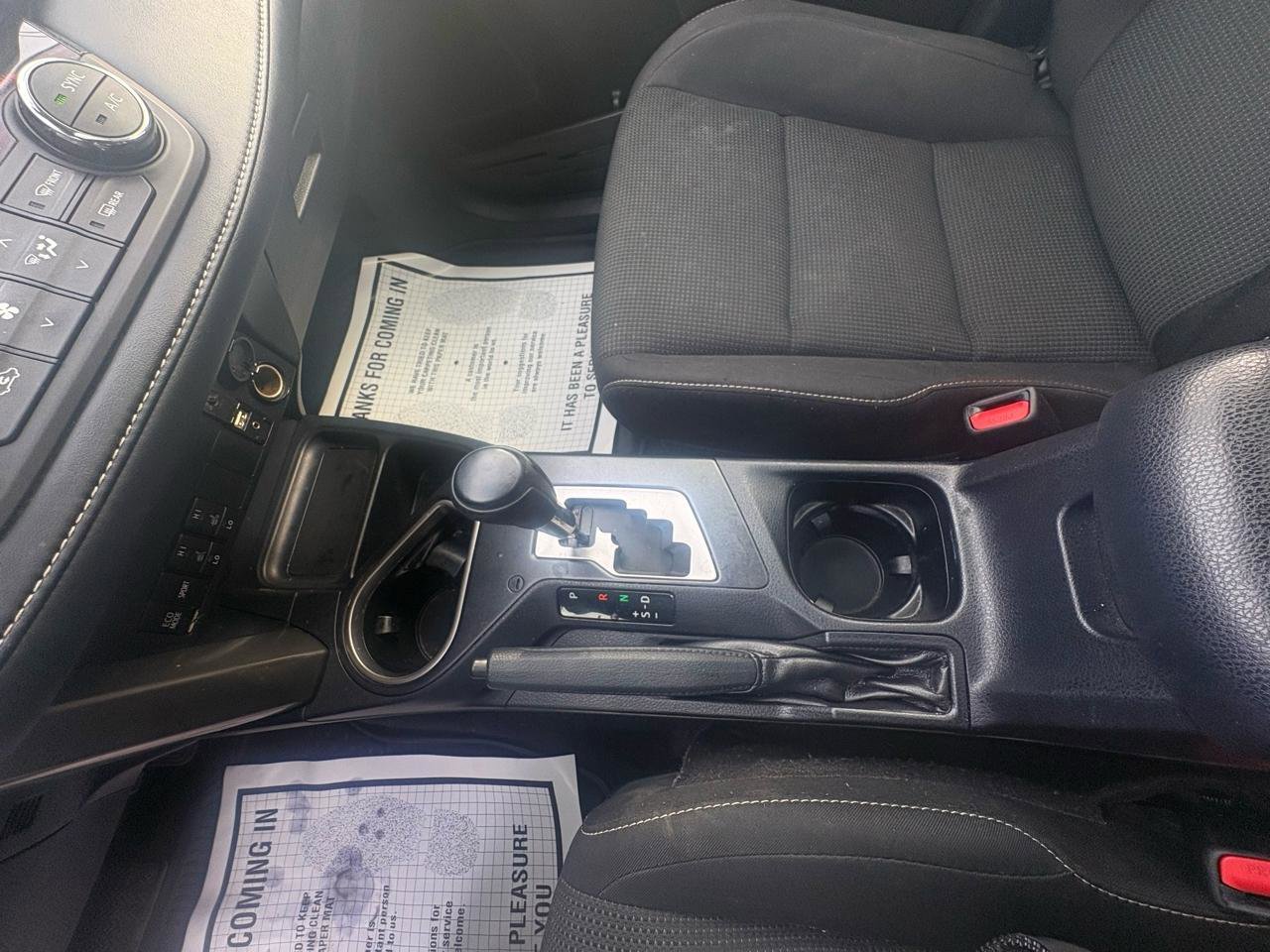 Used 2018 Toyota RAV4 XLE image 21