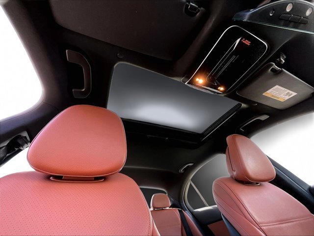 Used 2022 Mercedes-Benz C 300 C 300 image 17