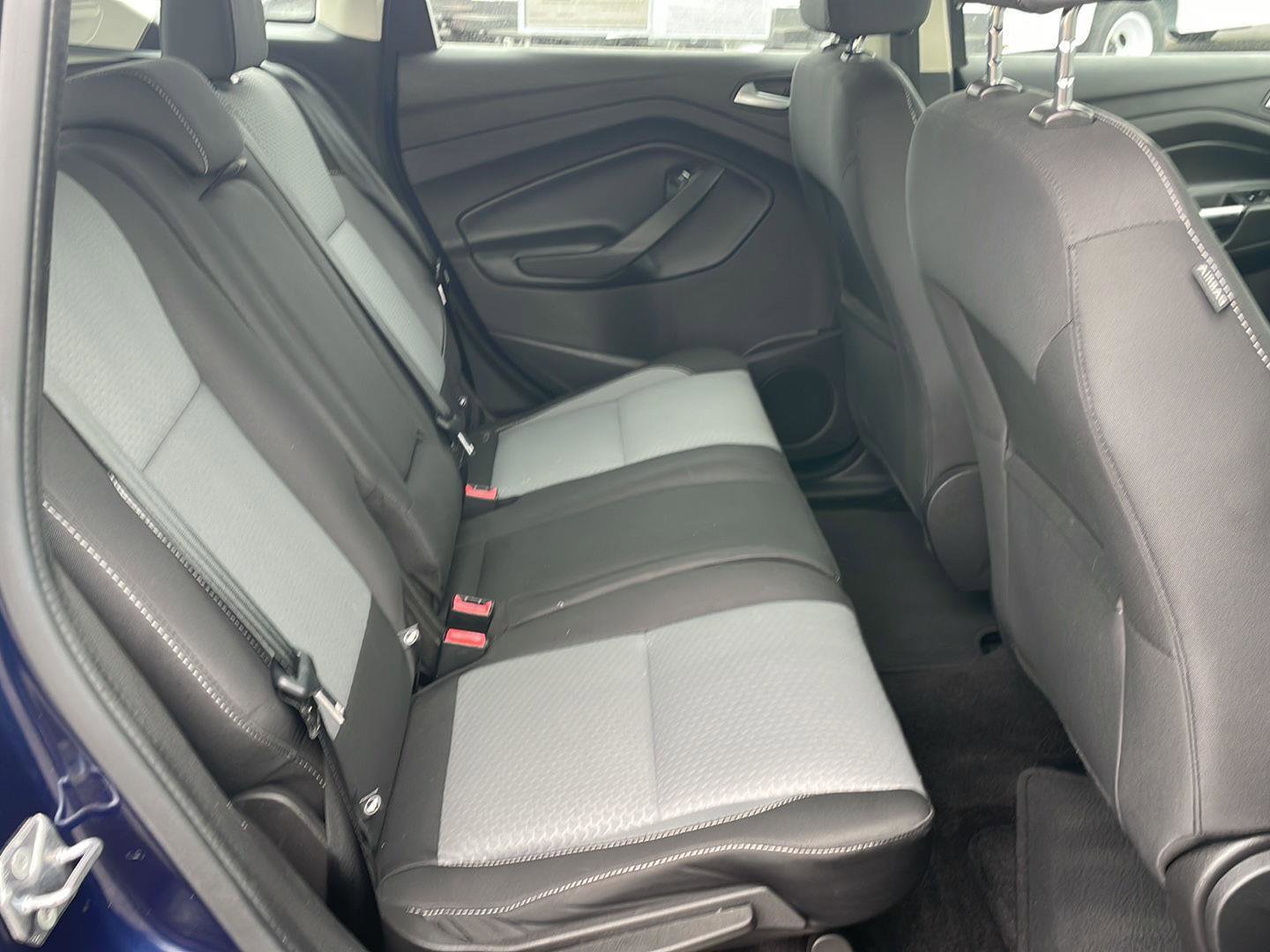 Certified 2017 Ford C-MAX Energi SE FWD image 25