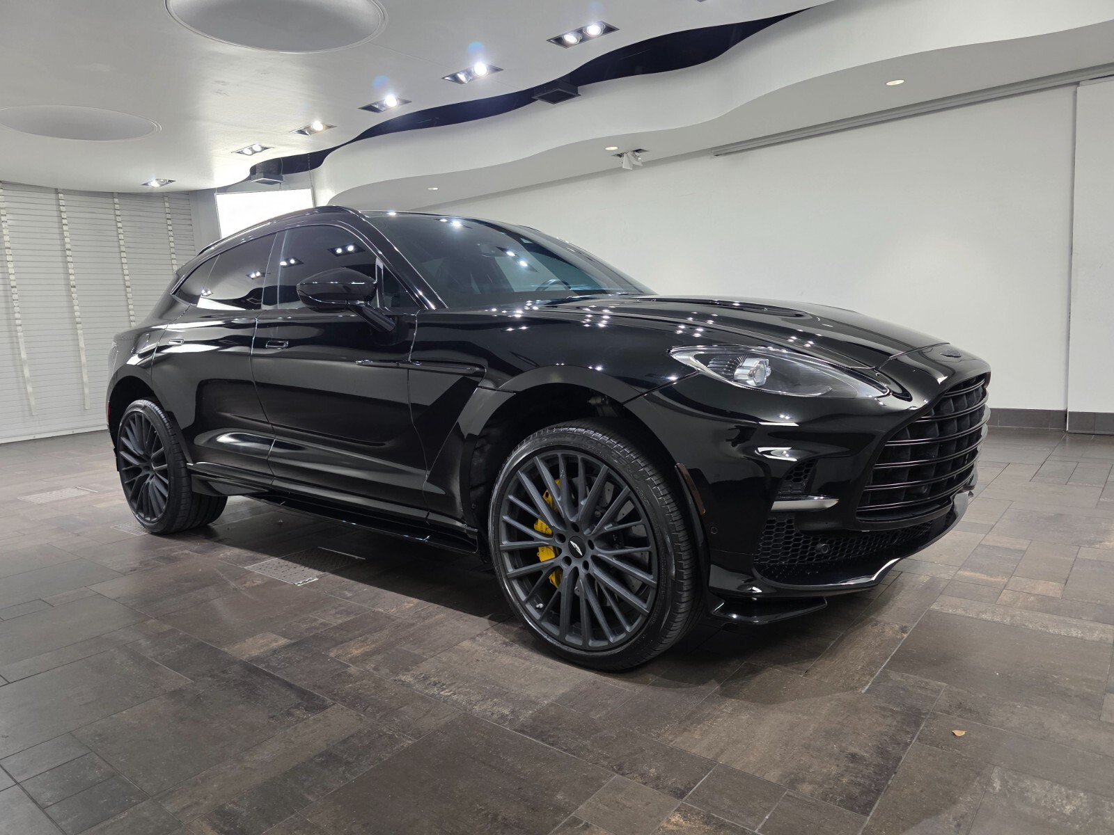 Used 2023 Aston Martin DBX 707