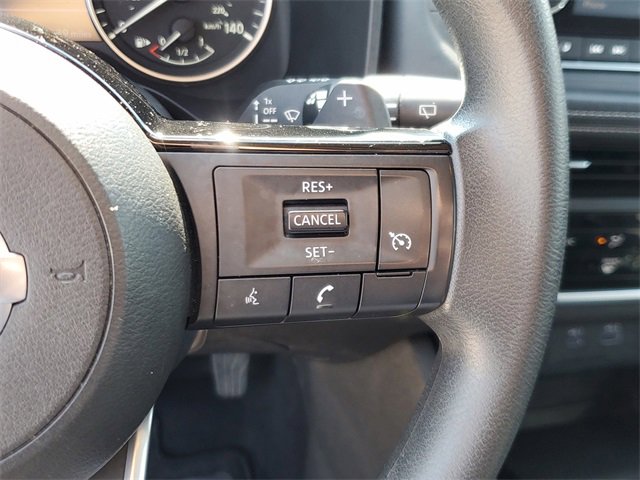 Used 2021 Nissan Rogue S image 22