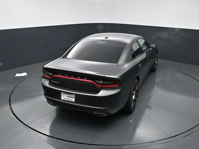 Used 2019 Dodge Charger SXT w/ Leather Interior Group RWD image 22
