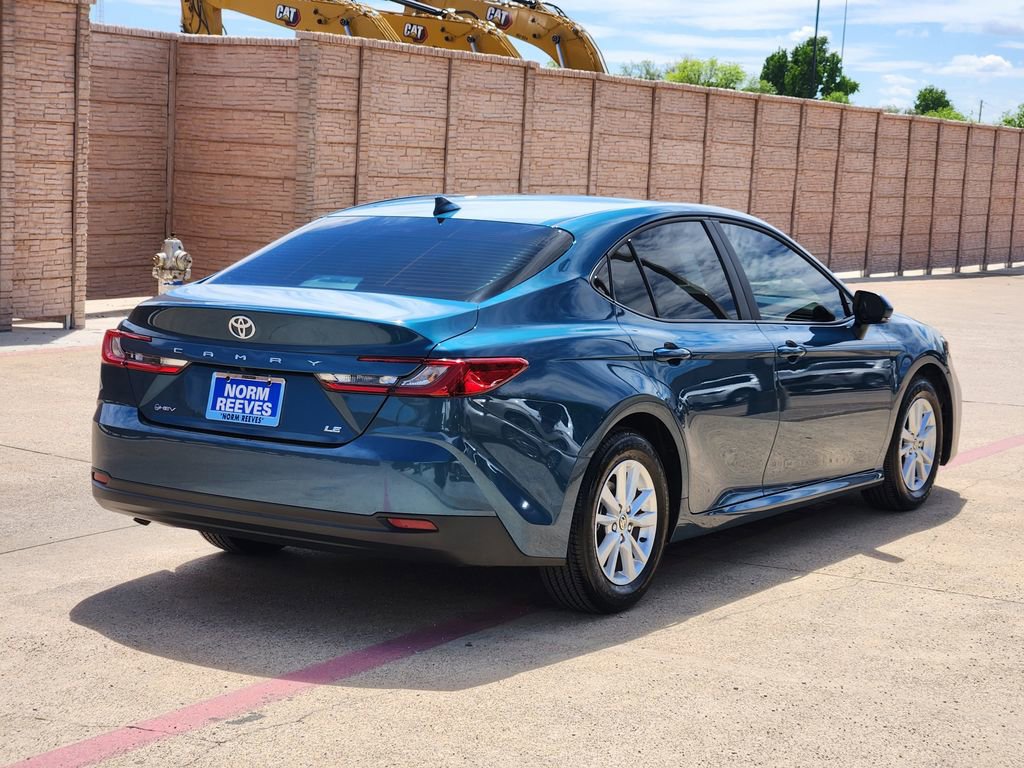 Used 2026 Toyota Camry LE w/ Convenience Package image 5