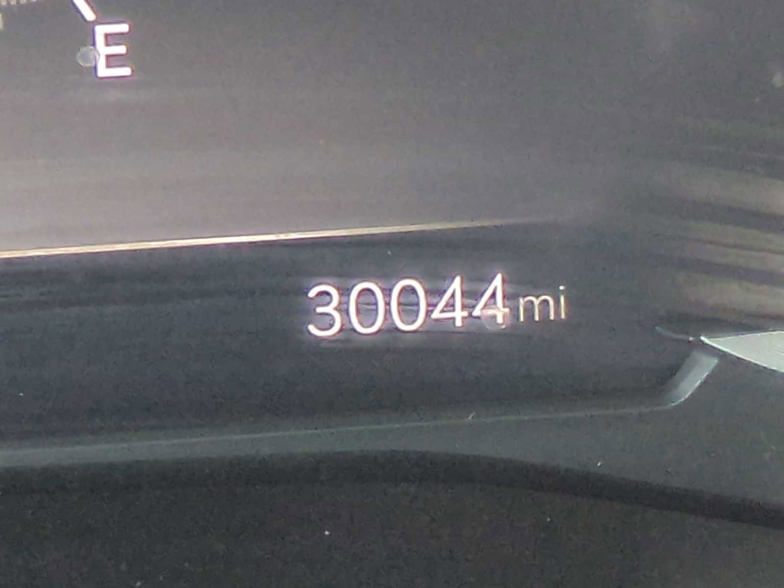 Used 2025 Genesis G70 2.5T image 12