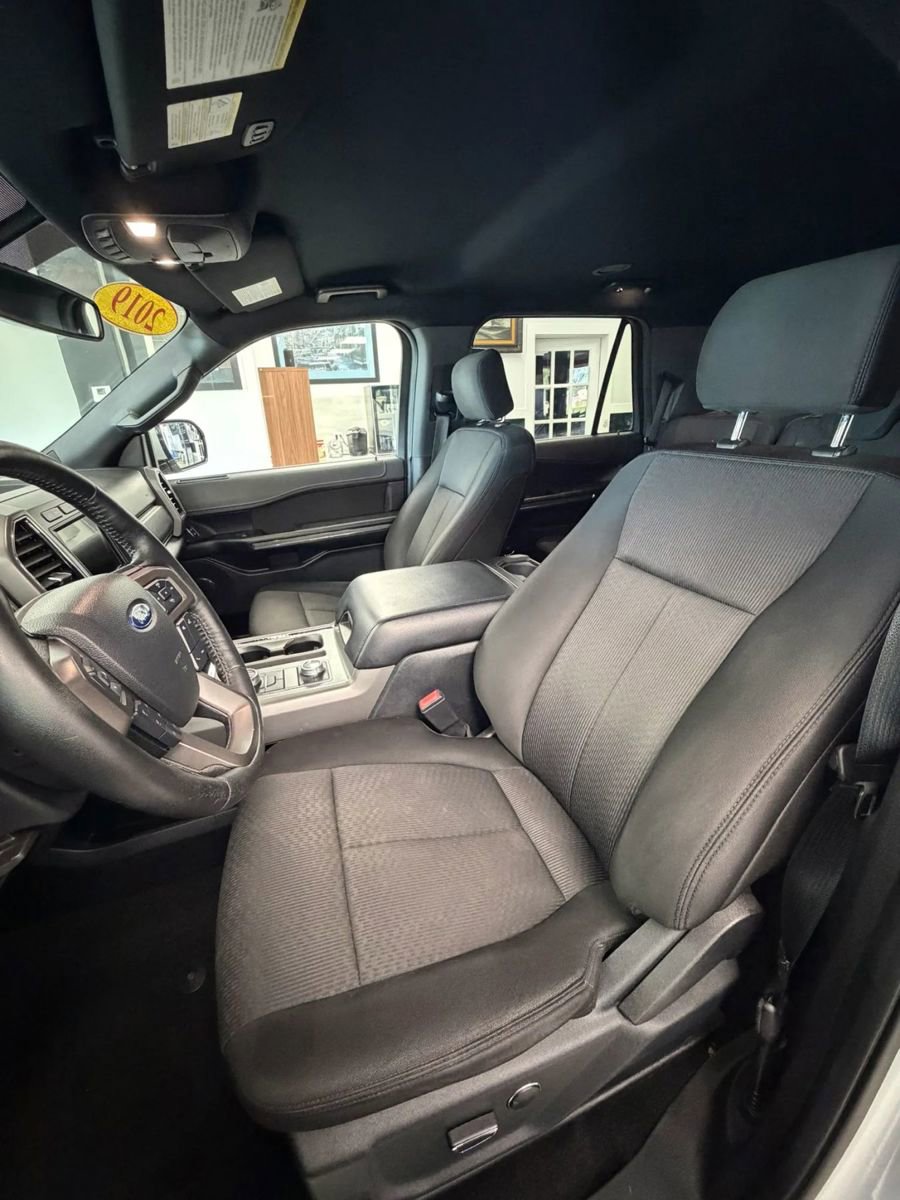 Used 2019 Ford Expedition XLT AWD/4WD image 8