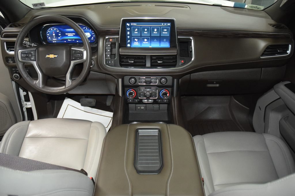 Used 2022 Chevrolet Tahoe LT w/ Luxury Package AWD/4WD image 30