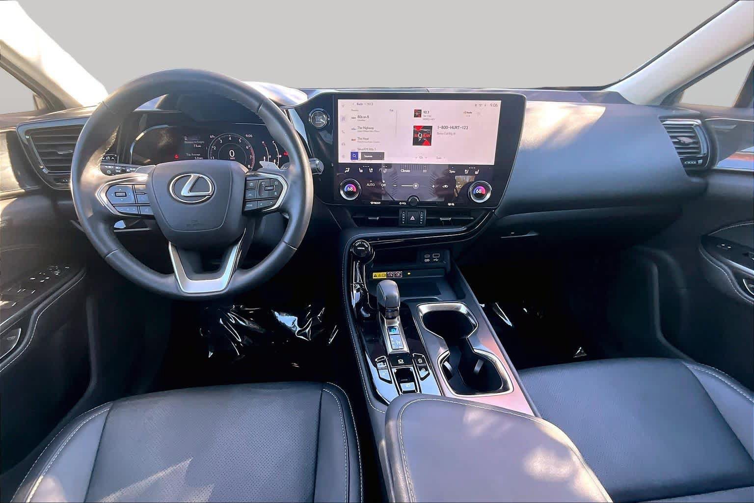 Used 2023 Lexus NX 350 AWD image 16