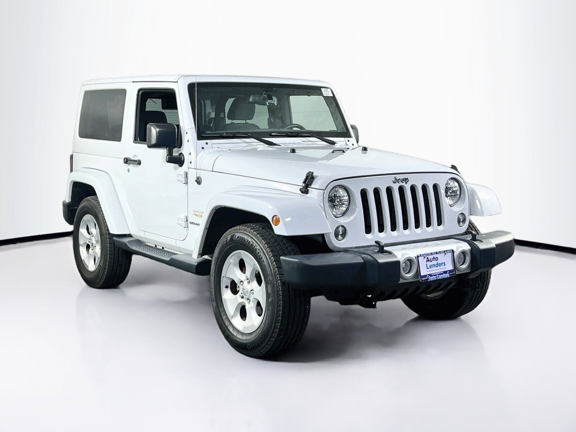 Used 2015 Jeep Wrangler Sahara AWD/4WD image 3