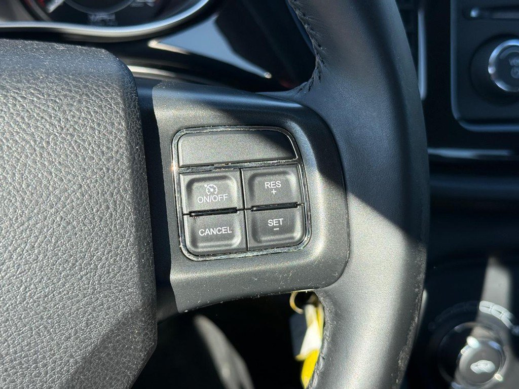 Used 2013 Dodge Dart SXT w/ Popular Equipment Group FWD image 14
