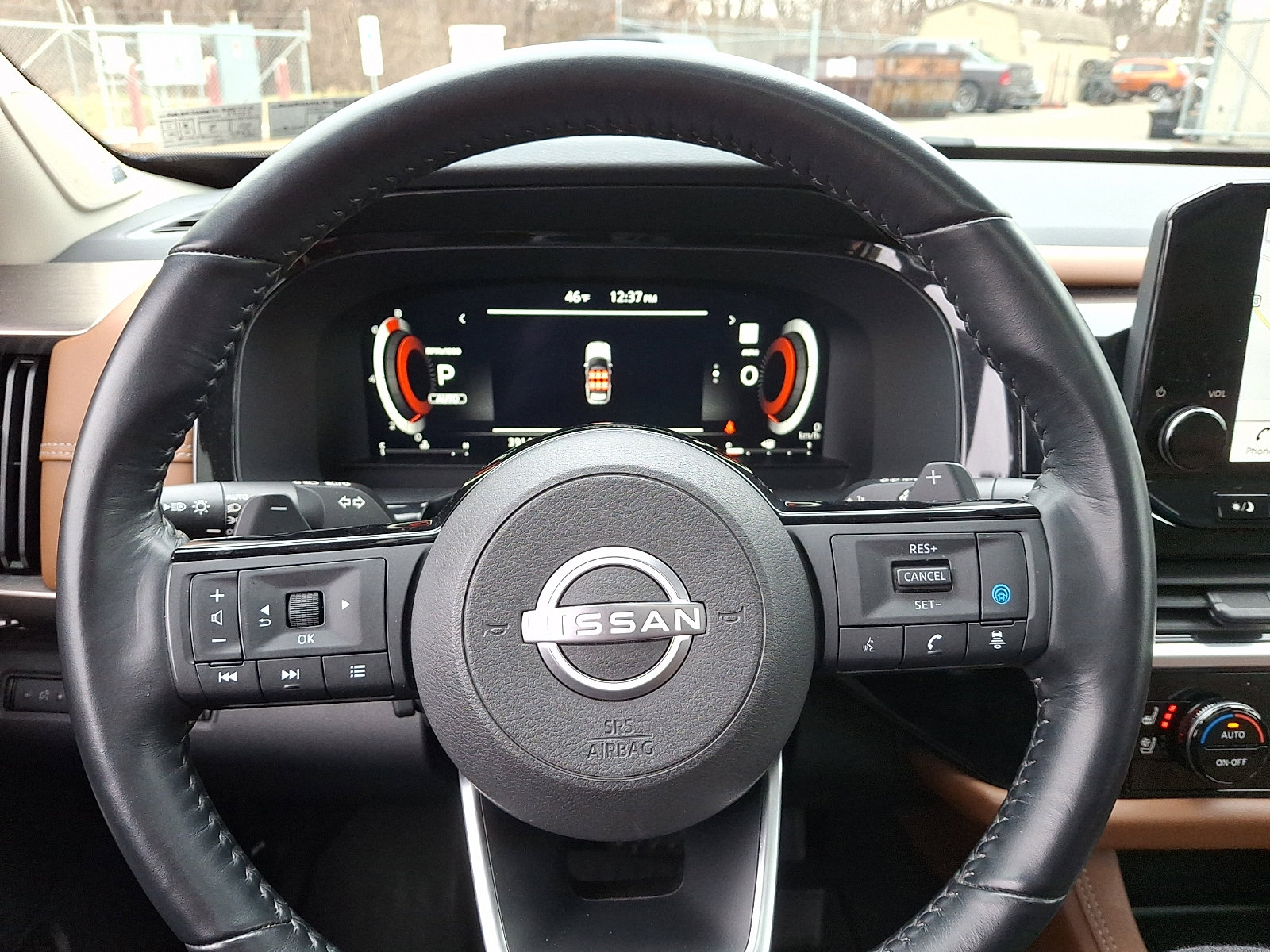 Used 2023 Nissan Pathfinder Platinum w/ Cargo Package image 21