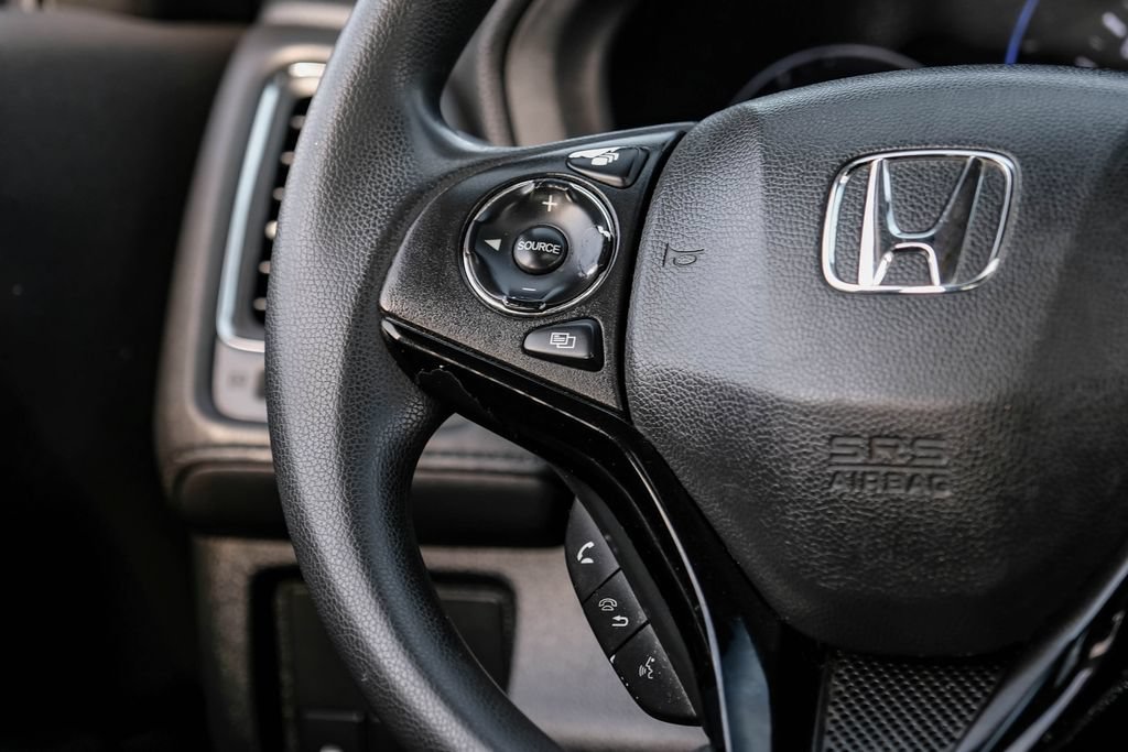 Used 2018 Honda HR-V EX image 16