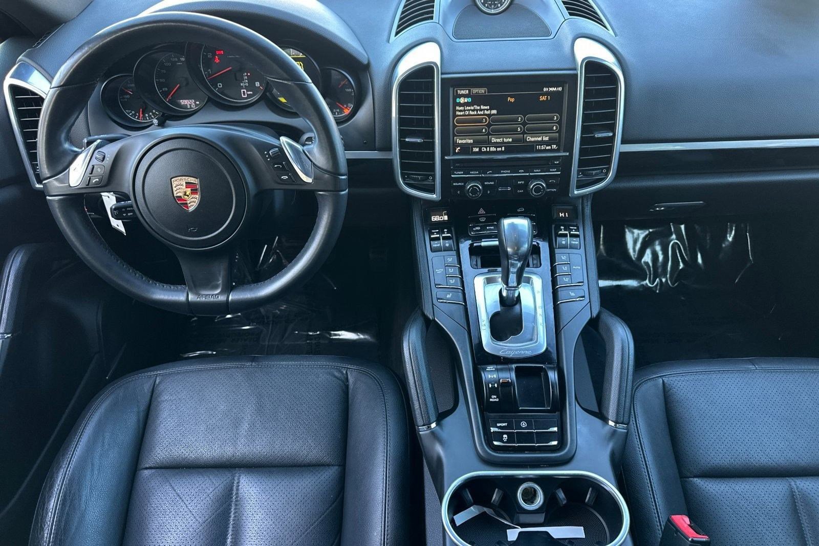 Used 2014 Porsche Cayenne Platinum Edition image 28